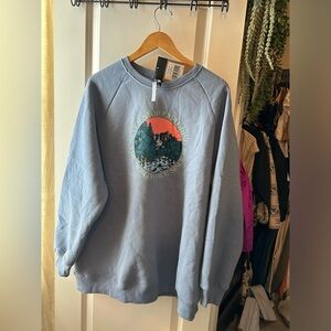 NWT NORTH FACE CREW NECK